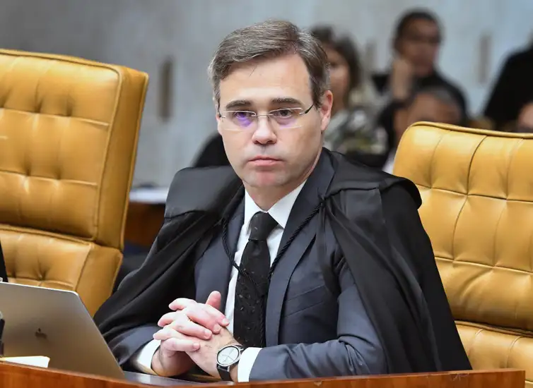Andre-Mendonca-Carlos-Moura-SCO-STF STF garante licença-paternidade só a partir de alta hospitalar
