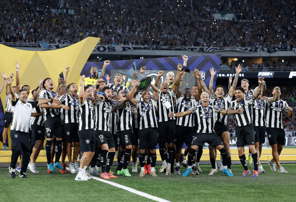 Botafogo-Brasileirao-Rafael-Ribeiro-CBF-1024x700 TIRA-TEIMA NA SUPERCOPA: Botafogo e Flamengo disputam prêmio recorde