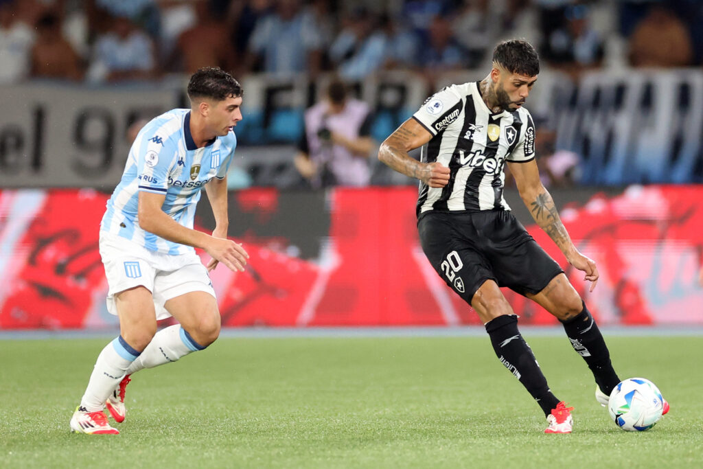 Botafogo-perde-para-Racing-Vitor-Silva-Botafogo-2-1024x683 Botafogo cai diante do Racing e perde a Recopa Sul-Americana