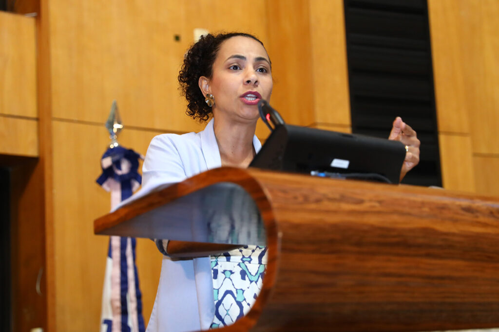 Camilao-Valadao-Ellen-Campanharo-Ales-1024x683 Deputadas mostram faces da violência contra a mulher