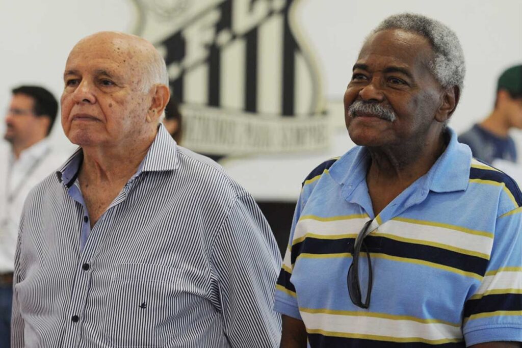 Pepe-e-Coutinho-Ivan-Storti-Santos-FC-1024x683 Pepe, o “Canhão da Vila” chega aos 90 anos