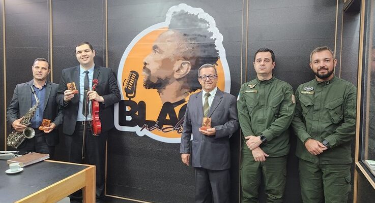 Radio-Black-e1740146747223 Rádios internas auxiliam ressocialização pela fé no sistema prisional