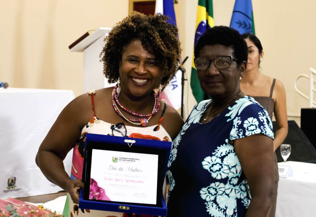 Solene-Dia-Int-Mulher-2025-135-1024x704 Vereadoras e vice-prefeita conclamam valorização das lutas e avanços com políticas públicas