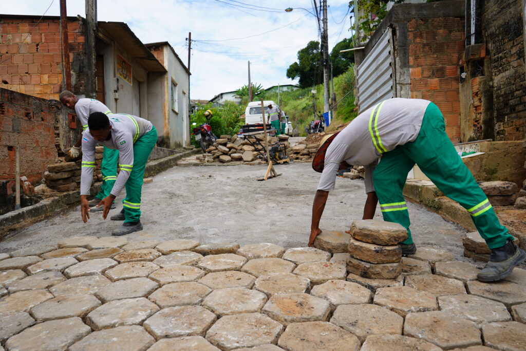 Acoes-da-PMSM-PMSM-2-1-1024x683 Servidores de prontidão, até no feriado, para mutirão de reparos em vias públicas