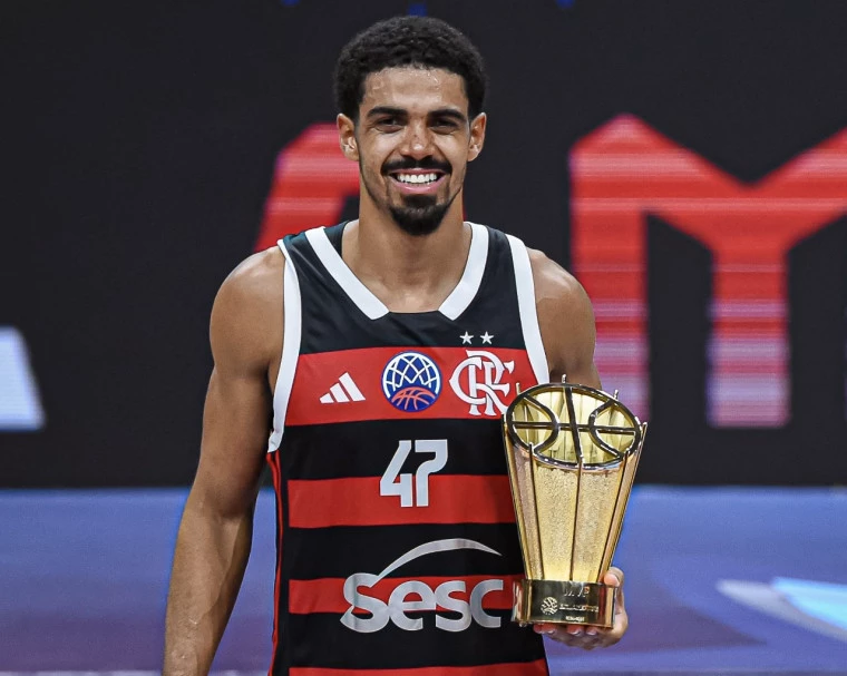 Alexey-MVP-Paula-Reis-CRF Flamengo é bicampeão da Champions League das Américas