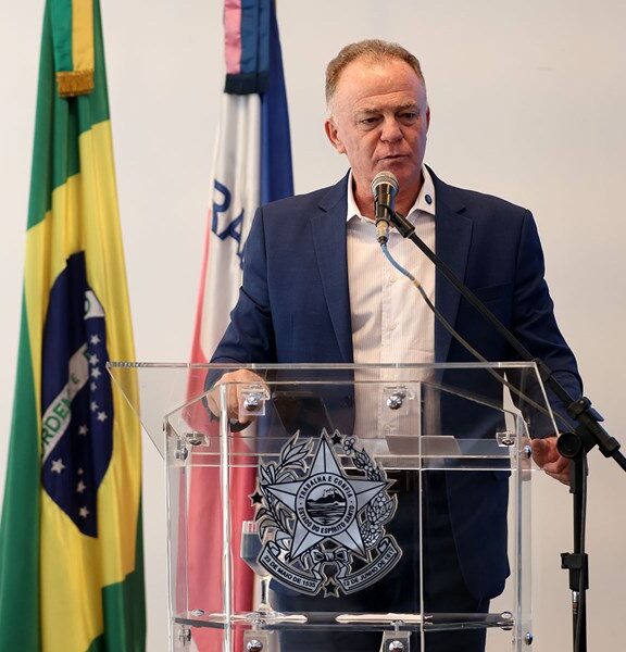 Casagrande-CNH-Social-Helio-Filho-Secom-ES-2-e1743531159402 Inscrições abertas para tirar carteira de motorista de graça