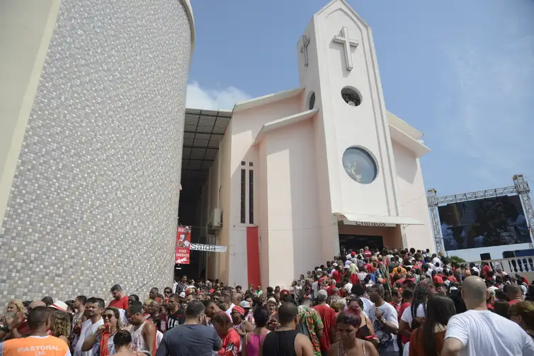 Igreja-de-Sao-Jorge-em-Quintino-Tomaz-Silva-Agencia-Brasil Quem foi São Jorge, celebrado por católicos como santo guerreiro