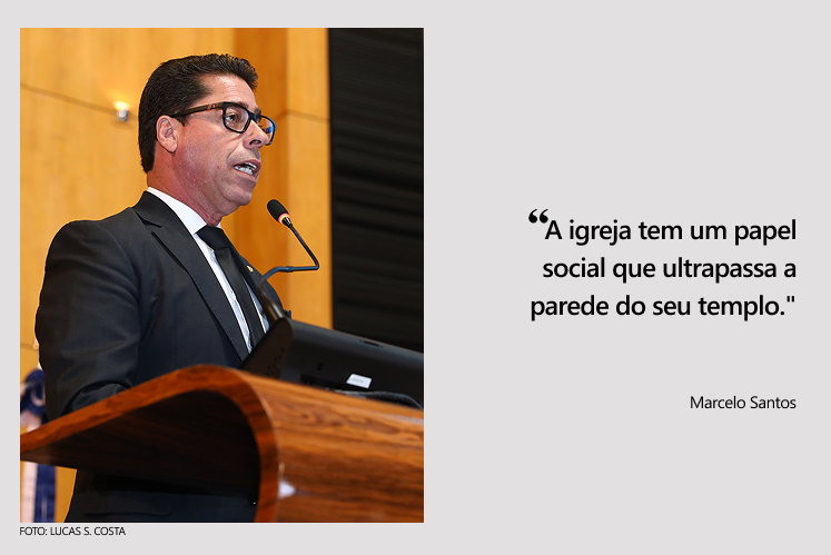 Marcelo-Santos-com-CF-ALES Assembleia Legislativa homenageia Campanha da Fraternidade com sessão solene