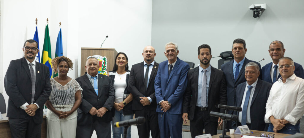 Vereadores-mateenses-CMSM-scaled-e1744314269971-1024x465 Câmara de São Mateus celebra 100 dias da nova legislatura