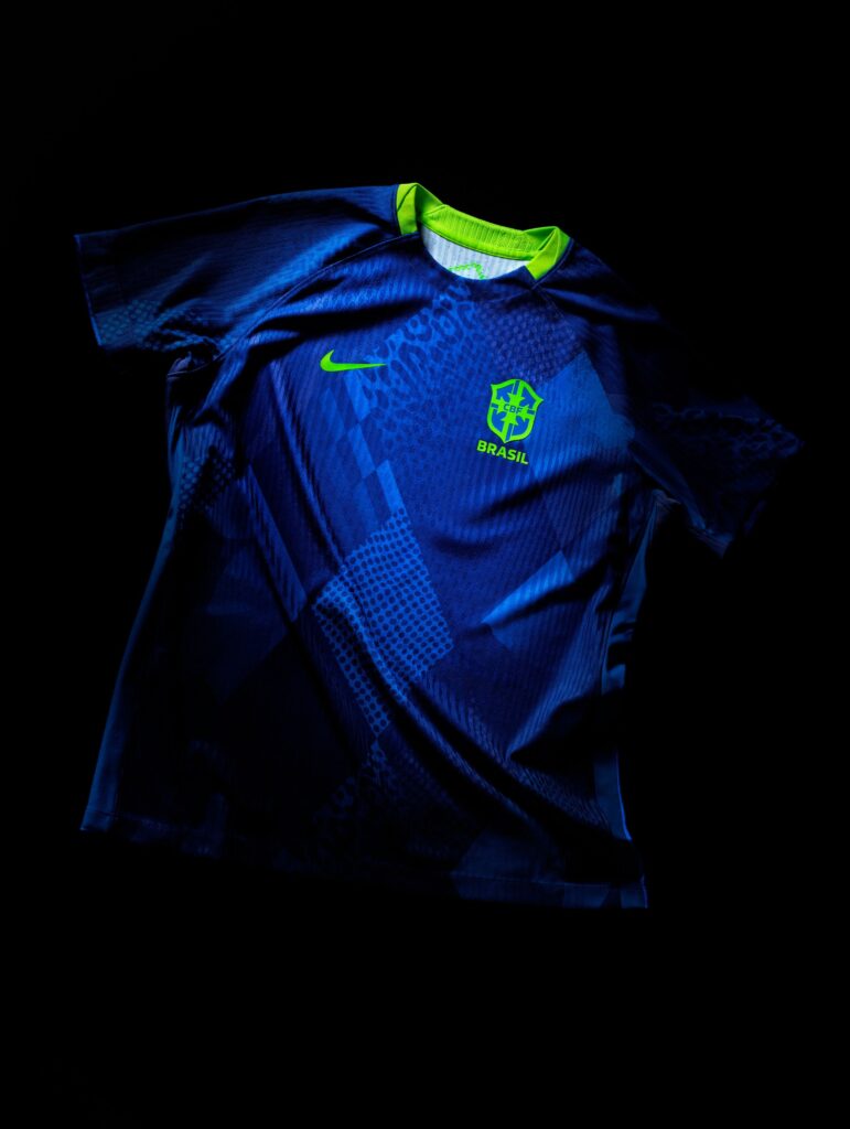 Camisa-selecao-feminina-azul-NIke-CBF-771x1024 CBF e Nike lançam uniformes da Seleção Feminina