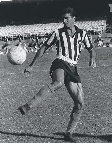 Nilton-Santos-100-anos-CBF 100 anos da “Enciclopédia do Futebol”