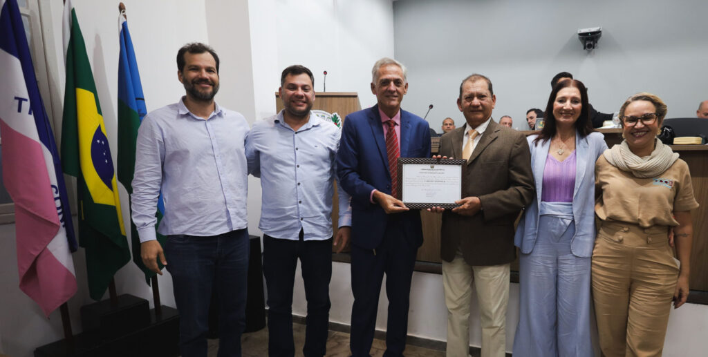 CMSM-Mocao-Carlos-Coswosck-CMSM-scaled-e1750270232834-1024x517 Câmara de São Mateus presta homenagens aos 15 anos do Batalhão de São Mateus