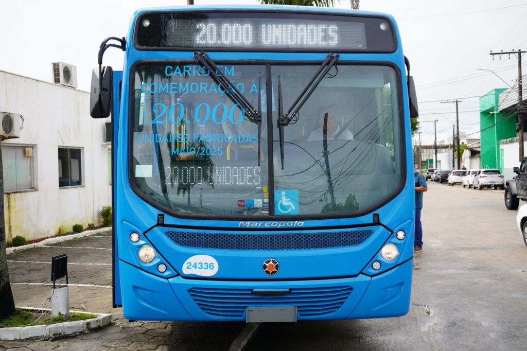 Onibus-20.000-Marcopolo-PMSM-3-1024x682 Marcopolo atinge a marca de 20.000 ônibus fabricados em São Mateus