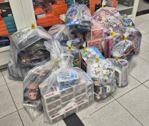 Produtos-falsificados-Policia-Civil-2-e1750461065125 Operação conjunta apreende mais de 40 mil produtos falsificados