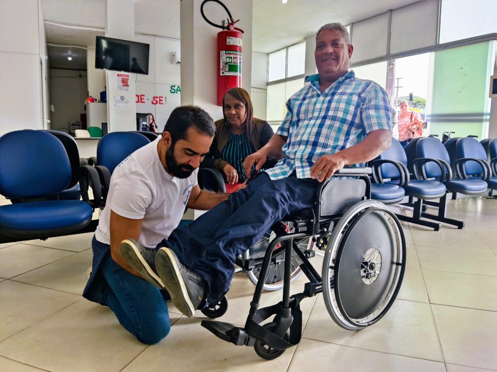 Cadeira-de-rodas-3-1024x768 Casagrande reitera protagonismo de São Mateus nos investimentos estaduais