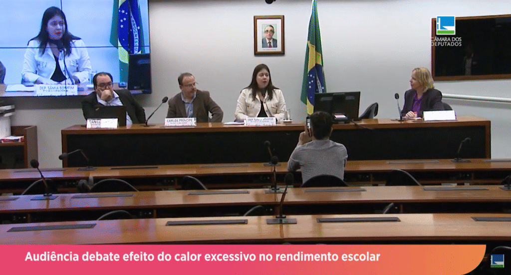 Calor-excessivo-frame-TV-Camara-audiencia-1024x551 Debatedores avaliam efeito do calor excessivo no rendimento escolar