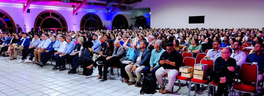 Ricardo-Ferraco-no-SM-Summit-GH-1024x374 Ricardo Ferraço anuncia concurso com mais de 1.000 vagas para a Polícia Civil