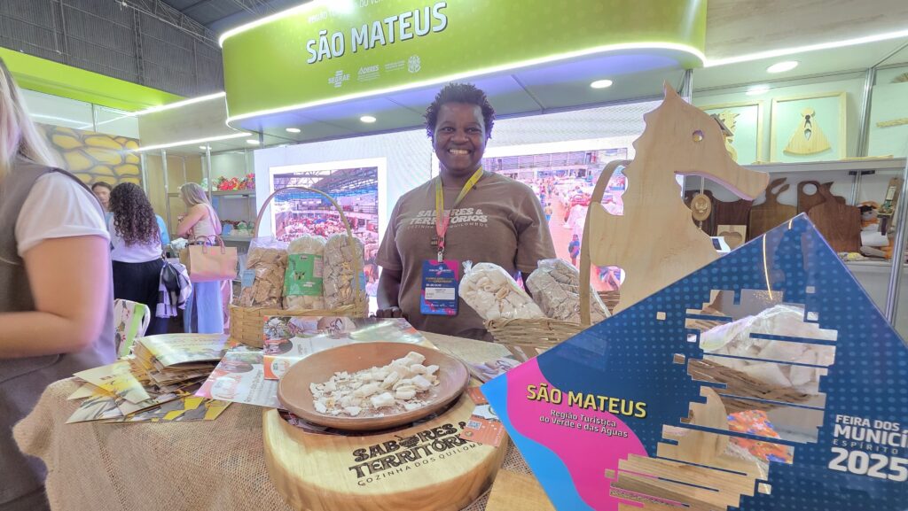Sao-Mateus-na-Feira-dos-Municipios-PMSM-5-1024x577 Chopp de pimenta-rosa é destaque no estande de São Mateus na Feira dos Municípios