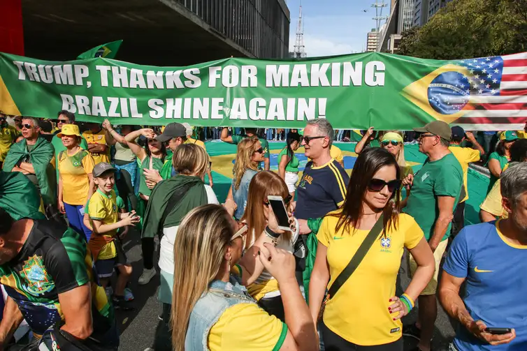 Ato-em-Sao-Paulo-Cadu-Pinotti-ABr-3 Ato em São Paulo pede anistia a Bolsonaro e exalta Trump