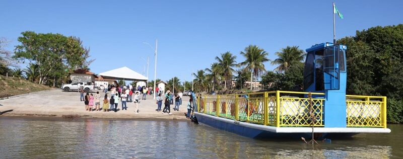 Casao-na-balsa-Helio-Filho-Secom-ES-2-e1759112134712 Casagrande inaugura travessia por balsa no Rio Cricaré e anuncia novos investimentos em Conceição da Barra