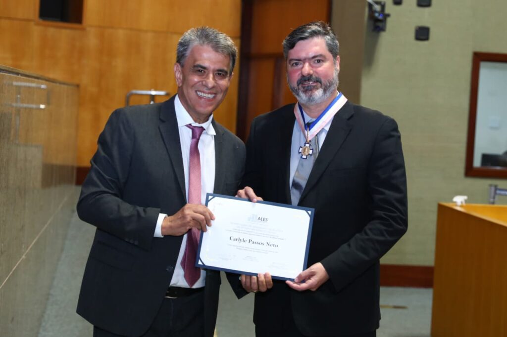 Jose-Esmeraldo-medicos-Divulgacao-19-1024x682 Assembleia Legislativa homenageia médicos com comenda e debate desafios da profissão