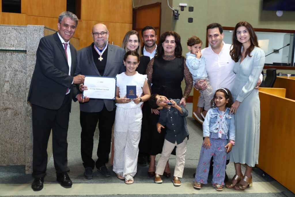 Jose-Esmeraldo-medicos-Divulgacao-20-1024x682 Assembleia Legislativa homenageia médicos com comenda e debate desafios da profissão