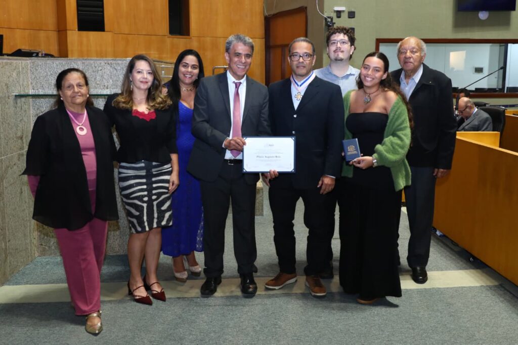 Jose-Esmeraldo-medicos-Divulgacao-22-1024x682 Assembleia Legislativa homenageia médicos com comenda e debate desafios da profissão
