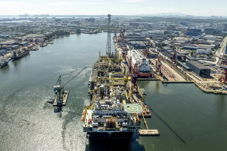 P-78-Singapura-Petrobras Nova plataforma chega ao pré-sal e pode aumentar produção em 20%