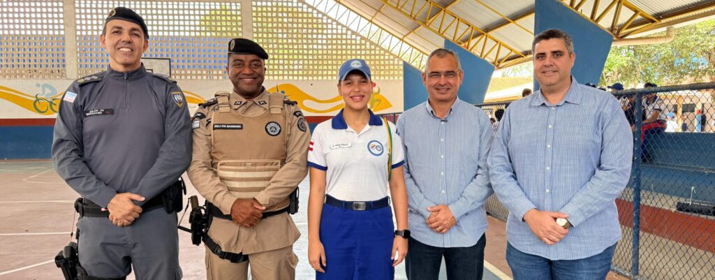 Escola-civico-militar-PMSM-2-scaled-e1763220187559-1024x401 Prefeito pretende implantar três escolas 'cívico-militar' em São Mateus