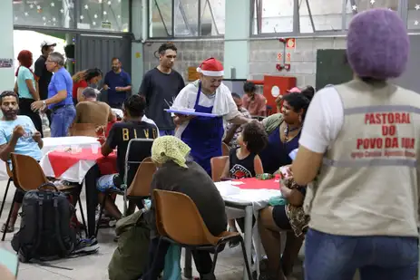 Julio-Lancelloti-Natal-2-Rovena-Rosa-Abr Júlio Lancelotti promove almoço de Natal para moradores de rua