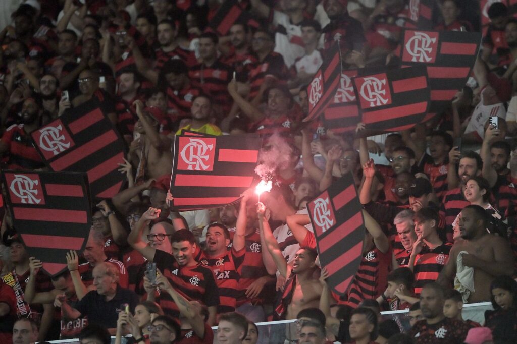 Torcida-do-Mengao-Staff-Images-CBF-1024x682 CBF celebra uma das edições mais equilibradas do Brasileirão