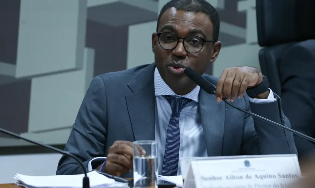 Ailton-de-Aquino-Santos-Lula-Marques-ABr-1024x613 Diretor do BC diz à PF que Master tinha só R$ 4 milhões em caixa