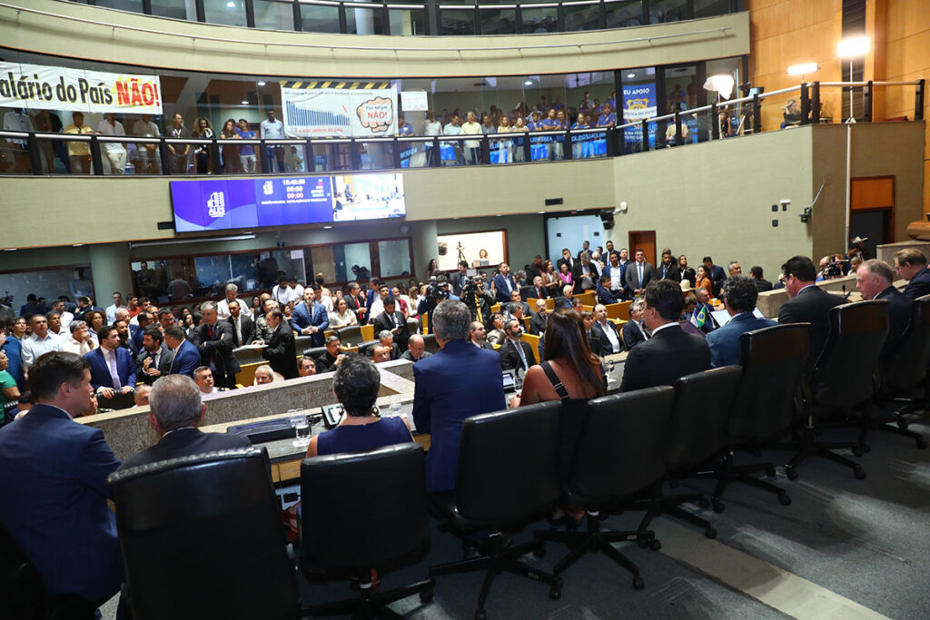 Assembleia-Legislativa-ES-Ellen-Campanharo-Ales-1024x683 Assembleia Legislativa abre os trabalhos do ano nesta segunda