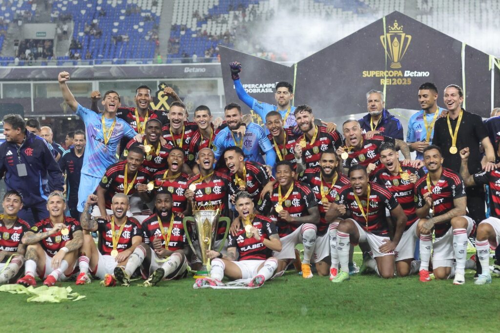 Flamengo-campeao-ada-Supercopa-2025-Fernando-Torres-CBF-1024x683 Flamengo busca mais um tetra, na Supercopa do Brasil