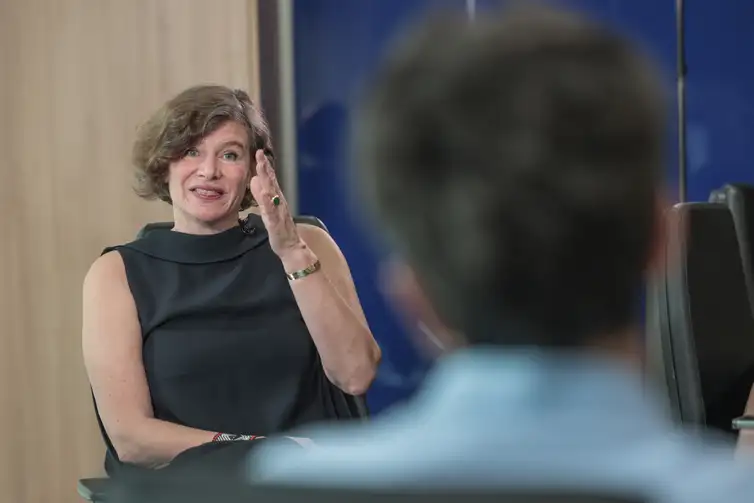 Mariana-Mazzucato-na-TV-Brasil-Joedson-Alves-ABr Retorno de investimento em carnaval é maior que em áreas da indústria