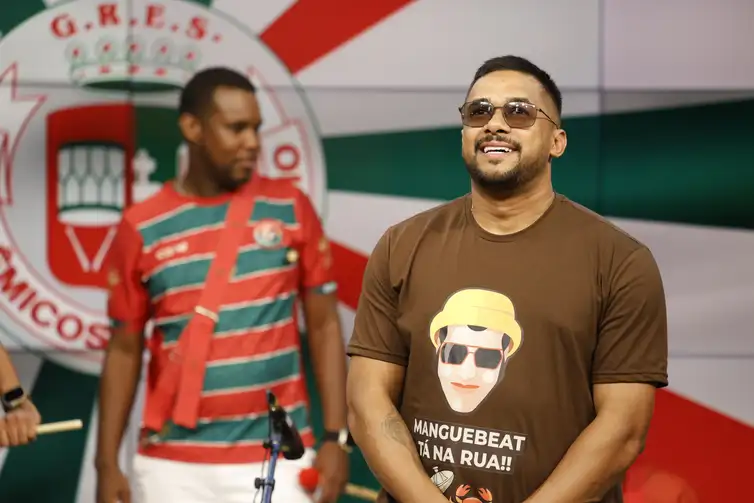 Mestre-Fara-Grande-Rio-Fernando-Frazao-ABr Pernambuco vai à Sapucaí com desfile da Grande Rio sobre o Manguebeat