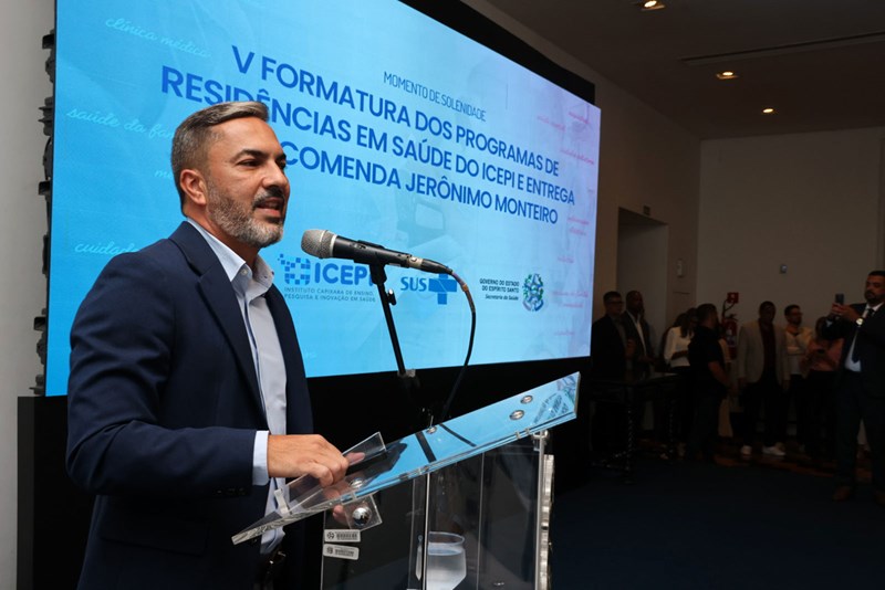 Tyago-Hoffmann-ICEPi-Helio-Filho-Governo-ES-2 Governo capixaba concede maior honraria à pesquisadora da polilaminina