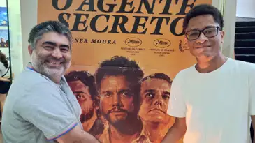 O-Agente-Secreto-Rafael-e-Miguel-Isabela-Vieira-ABr-1 Festa para o Oscar tem concurso de sósias de Wagner Moura no Rio