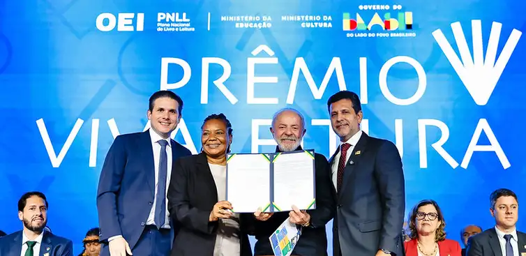 Lula-no-VivaLeitura-Ricardo-Stuckert-PR MEC Livros terá acervo ampliado para 25 mil obras