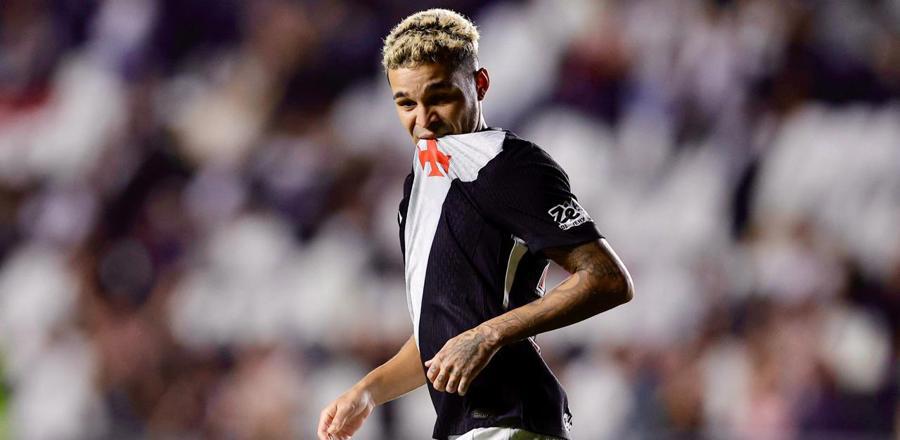 Adson-Vasco-Agencia-FERJ Fluminense avança e Flamengo garante melhor campanha da Libertadores