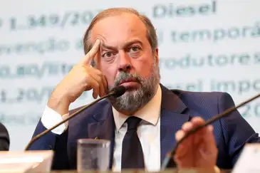 Alexandre-Silveira-Valter-Campanato-ABr Governo cria subsídio de até R$ 0,89 para segurar preço da gasolina