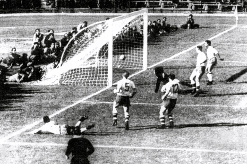 Copa-62-gol-de-Amarildo-Tchecoslovaquia-Acervo-CBF Brasil nas Copas: 1962, bicampeonato com autoridade