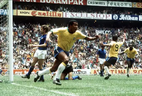Jairzinho-no-tricampeonato-FIFA-Acervo-CBF Com gol em todos os jogos, Vini Jr busca feito raro em Copas