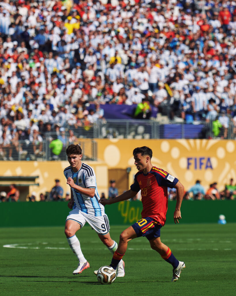 Espanha-campea-mundial-FIFAcom-Via-Fotos-Publicas-12-1-819x1024 Espanha quebra marra argentina, vence na prorrogação e é bicampeã mundial