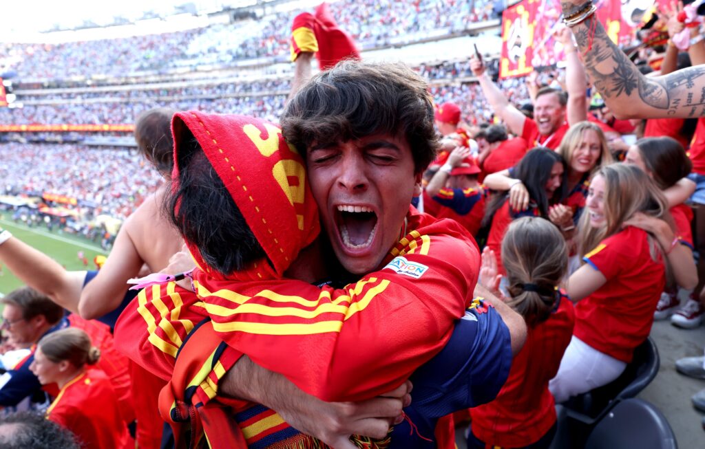 Espanha-campea-mundial-FIFAcom-Via-Fotos-Publicas-17-1-1024x653 Espanha quebra marra argentina, vence na prorrogação e é bicampeã mundial