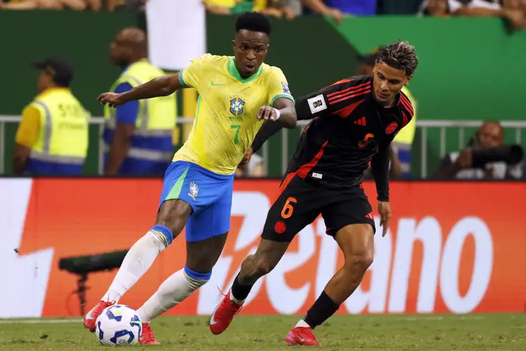 Vini-Jr.-Bruno-Peres-ABr Duelo entre Argentina e Inglaterra é prova de fogo contra o racismo