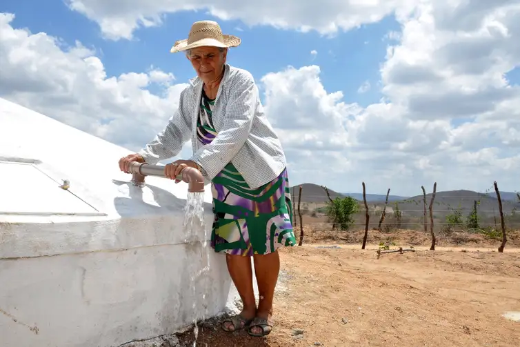 Deserto-cisterna-ASA Desertificação no Brasil ameaça segurança hídrica e alimentar