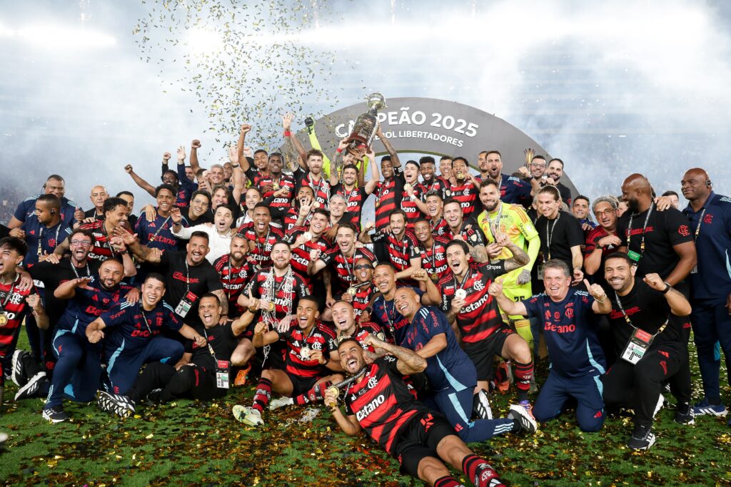 Flamengo-campeao-da-Libertadores-2026-Gilvan-de-Souza-CBF-1024x683 Flamengo é indicado a ‘melhor clube’ na Bola de Ouro 2026