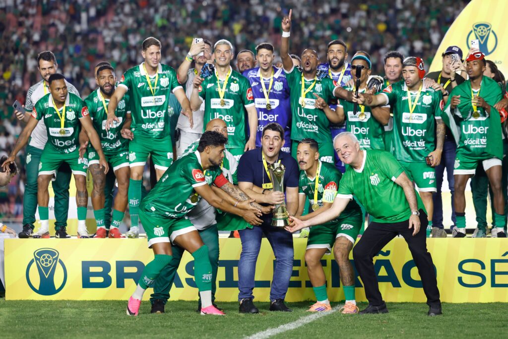 Uberlandia-campeao-Serie-D-Rafael-Ribeiro-CBF-2-1024x683 Uberlândia vence a Série D e garante segundo título nacional